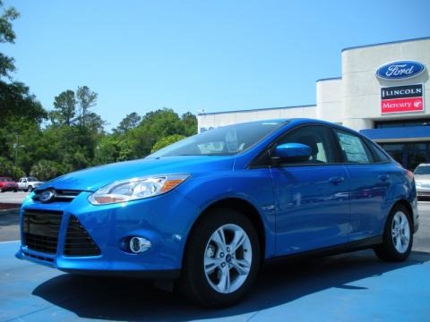 2012 Ford Focus SE Sport Sedan Data, Info and Specs