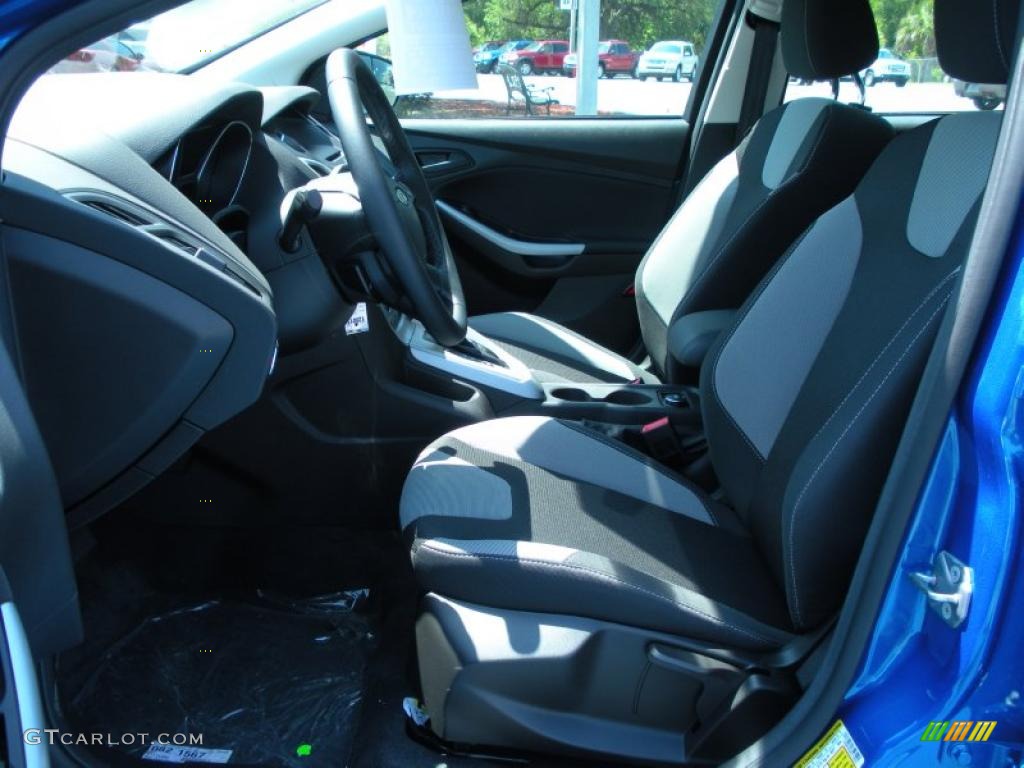 Two-Tone Sport Interior 2012 Ford Focus SE Sport Sedan Photo #48283462