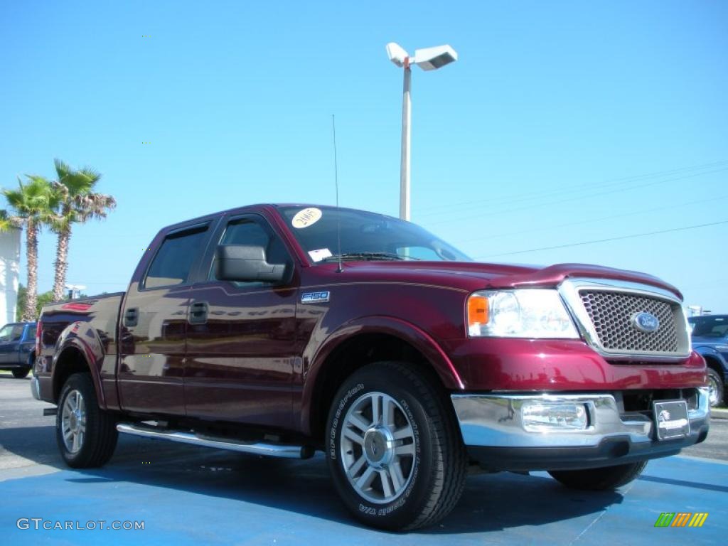 2005 F150 Lariat SuperCrew - Dark Toreador Red Metallic / Tan photo #7