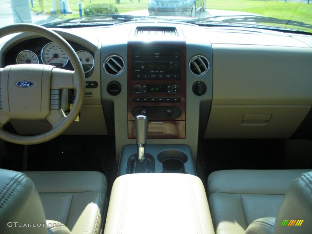 2005 F150 Lariat SuperCrew - Dark Toreador Red Metallic / Tan photo #17