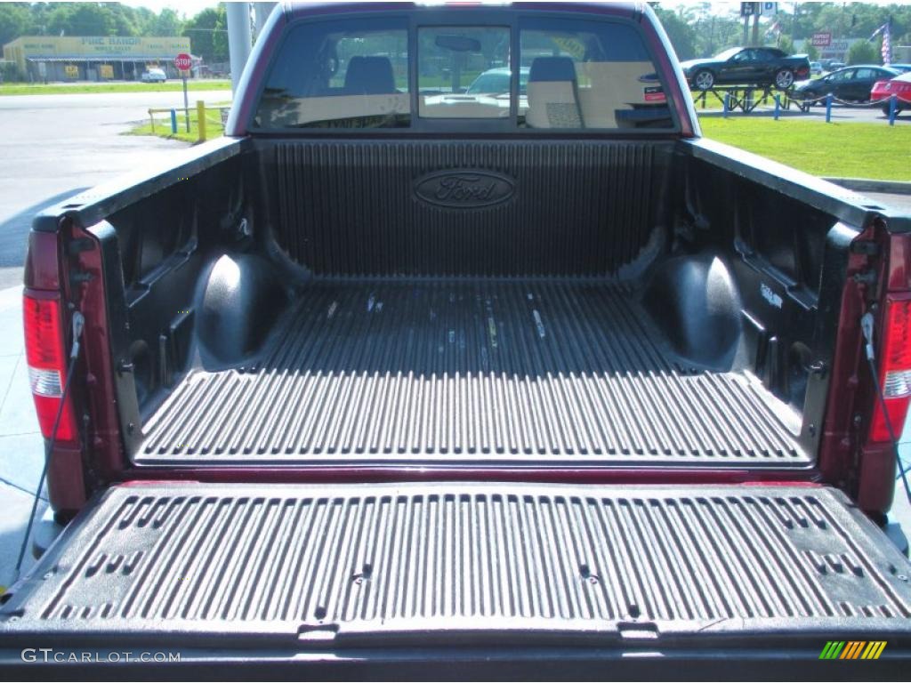 2005 F150 Lariat SuperCrew - Dark Toreador Red Metallic / Tan photo #22