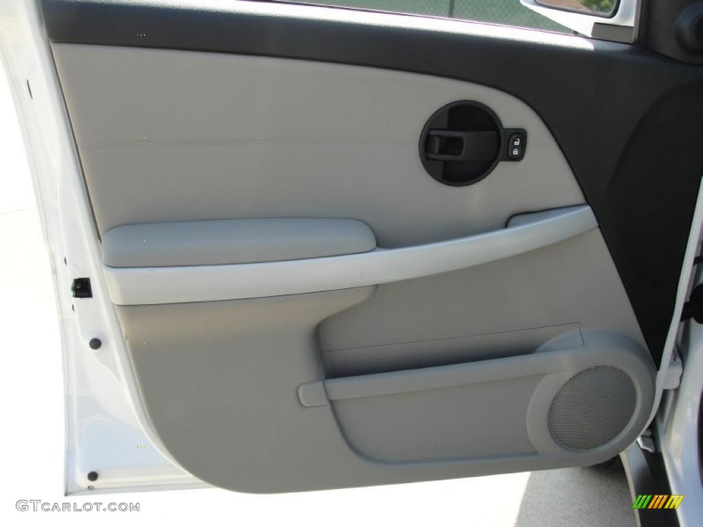 2007 Equinox LT - Summit White / Dark Gray photo #44