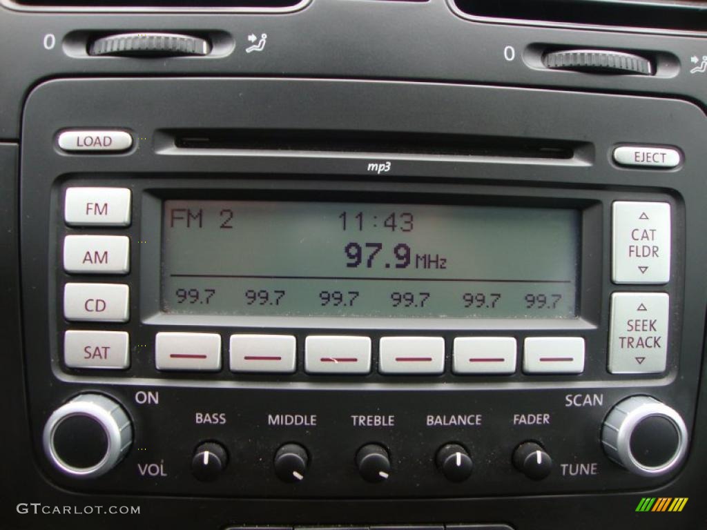 2008 Volkswagen GTI 4 Door Controls Photo #48284872