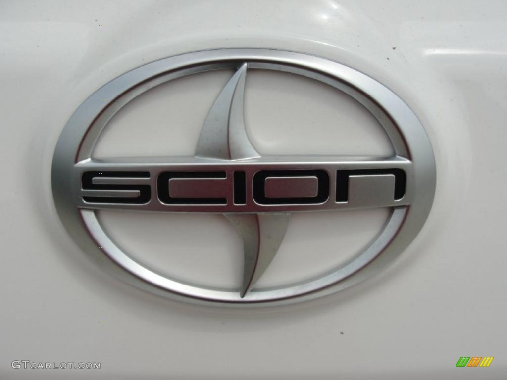 2011 Scion xD Standard xD Model Marks and Logos Photo #48285853