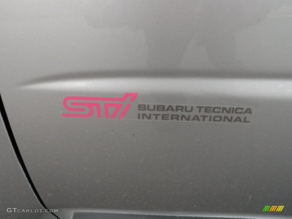 2007 Subaru Impreza WRX STi Marks and Logos Photos