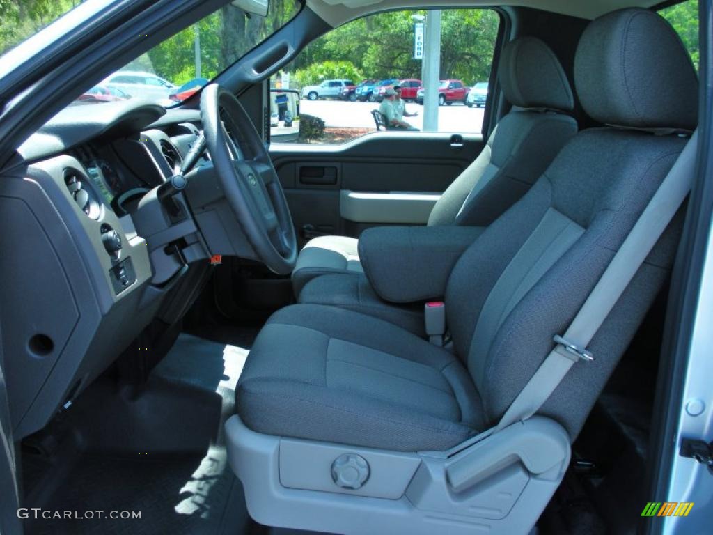 2010 F150 XL Regular Cab - Ingot Silver Metallic / Medium Stone photo #11