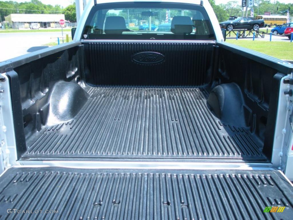 2010 F150 XL Regular Cab - Ingot Silver Metallic / Medium Stone photo #19