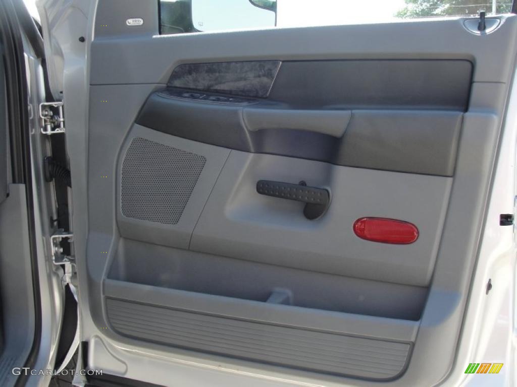 2008 Ram 2500 Lone Star Edition Quad Cab 4x4 - Bright Silver Metallic / Medium Slate Gray photo #31
