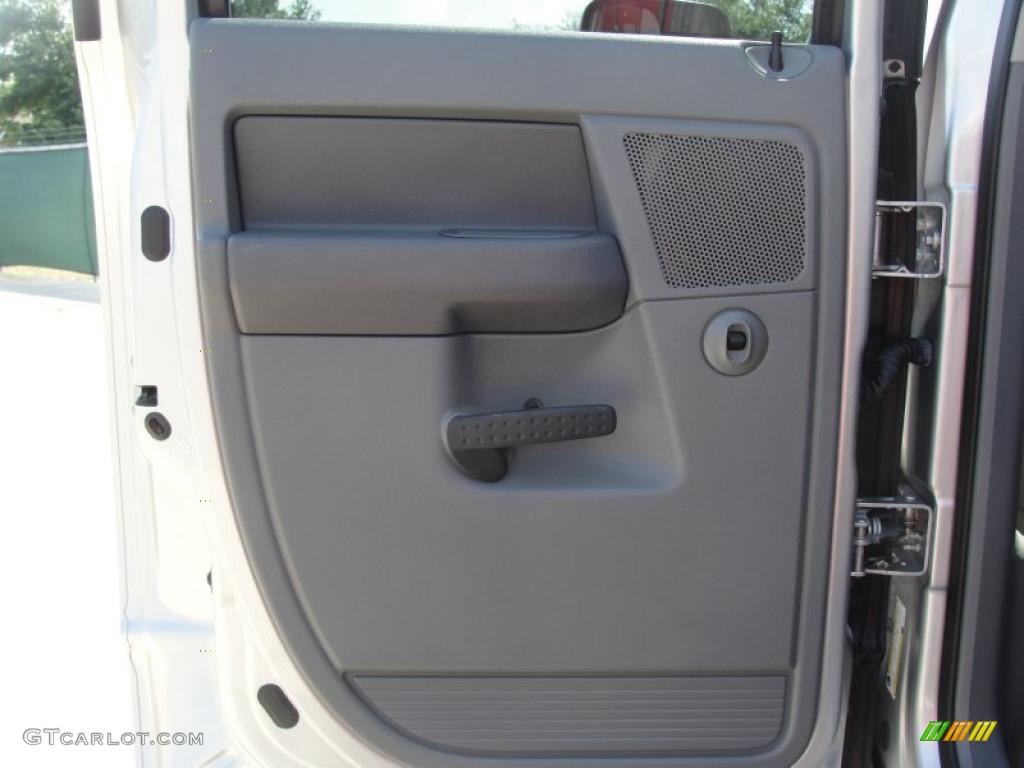 2008 Ram 2500 Lone Star Edition Quad Cab 4x4 - Bright Silver Metallic / Medium Slate Gray photo #37