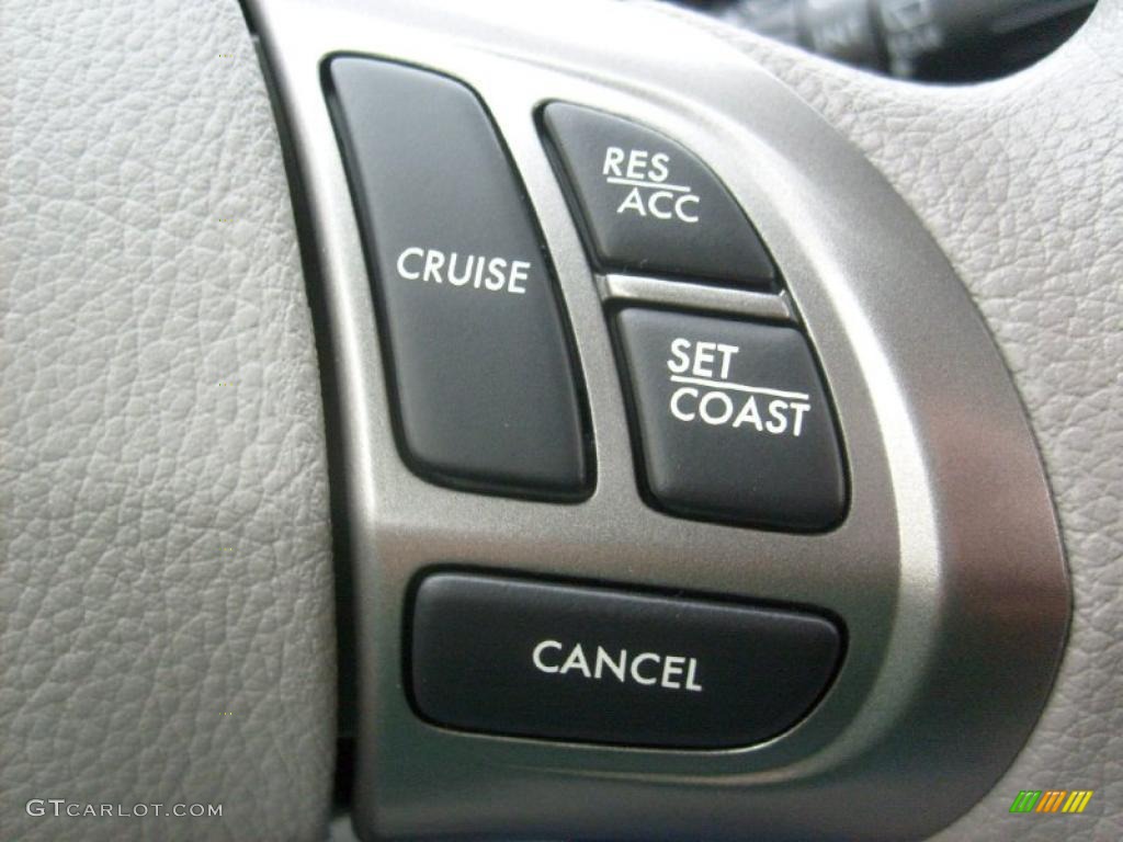 2011 Subaru Forester 2.5 X Controls Photo #48290350