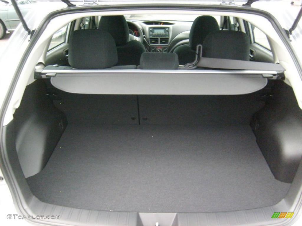 2011 Subaru Impreza 2.5i Premium Wagon Trunk Photo #48290635