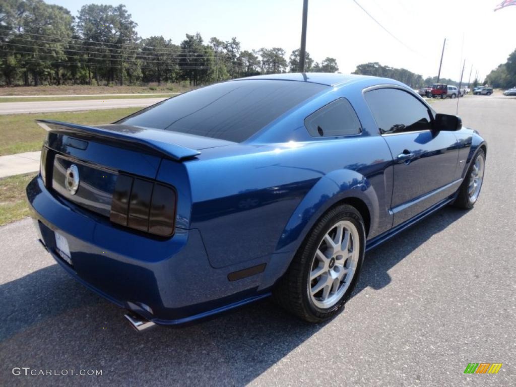 2007 Mustang GT Deluxe Coupe - Vista Blue Metallic / Light Graphite photo #9