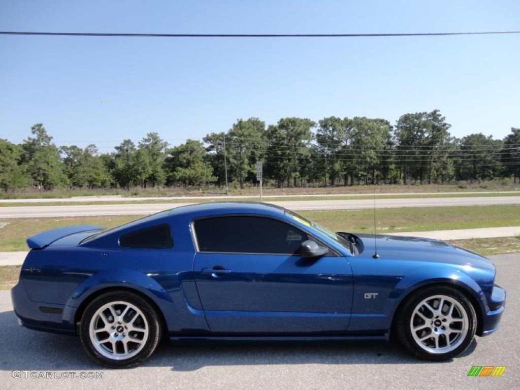 2007 Mustang GT Deluxe Coupe - Vista Blue Metallic / Light Graphite photo #10