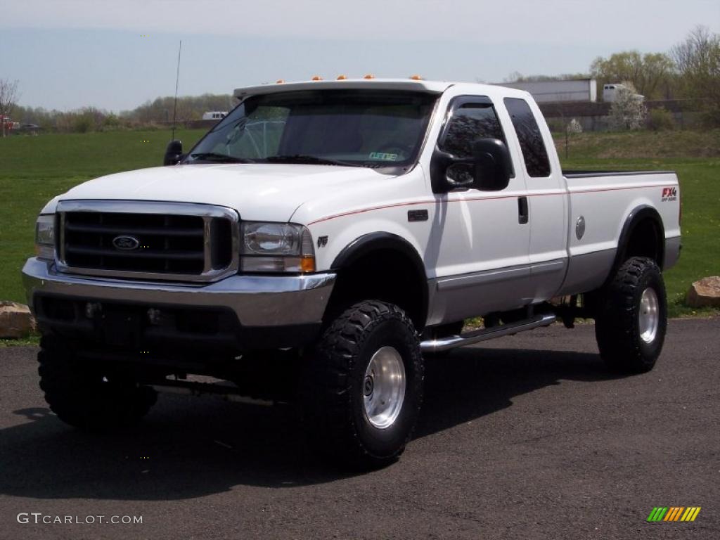 2002 F250 Super Duty XLT SuperCab 4x4 - Oxford White / Medium Flint photo #2