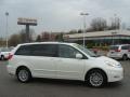 2009 Super White Toyota Sienna XLE  photo #1