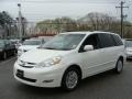 2009 Super White Toyota Sienna XLE  photo #3