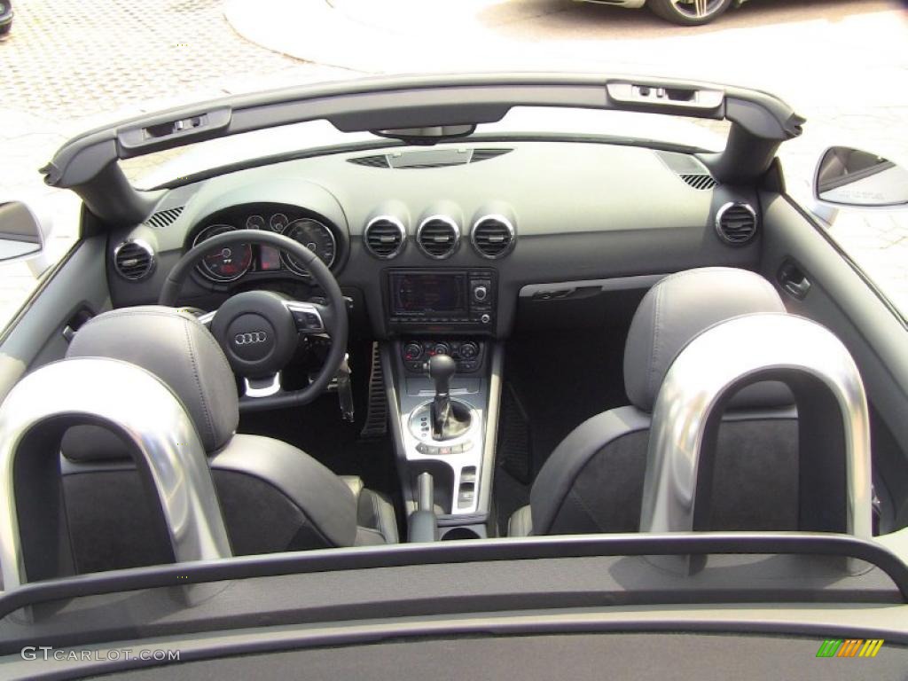 2008 TT 2.0T Roadster - Ice Silver Metallic / Black photo #16