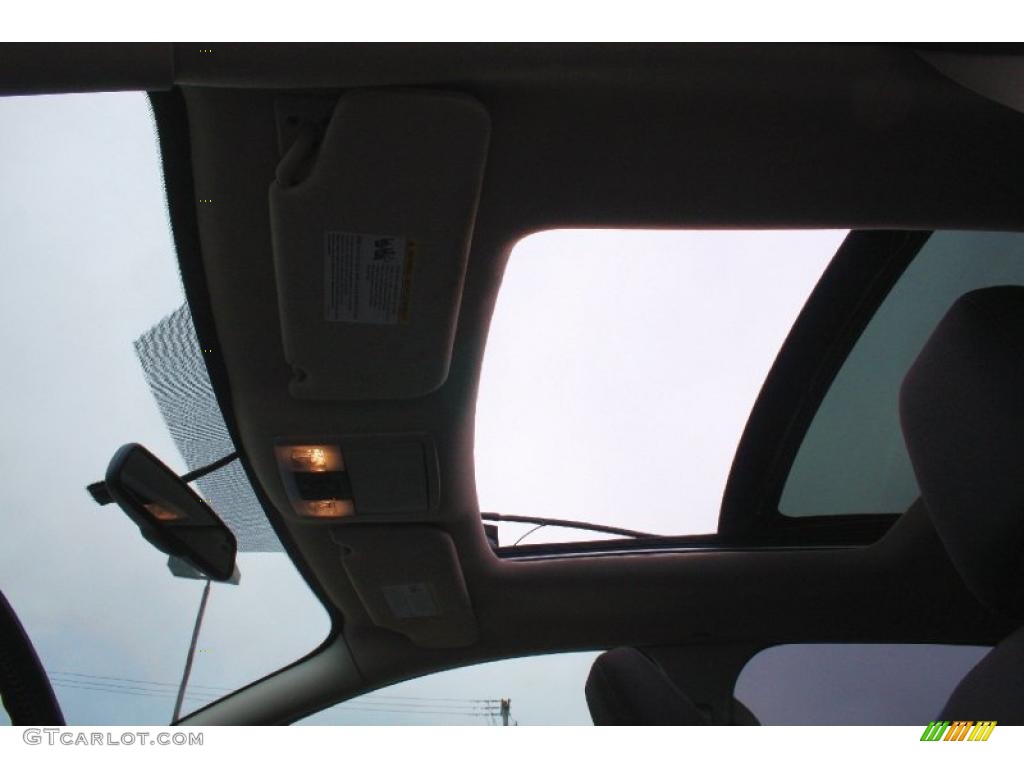 2008 Edge SEL AWD - Vapor Silver Metallic / Charcoal photo #17