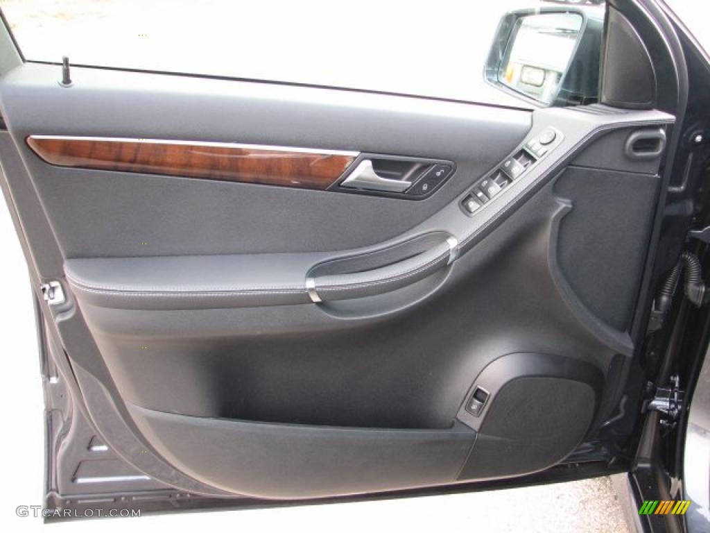 2011 Mercedes-Benz R 350 4Matic Black Door Panel Photo #48295057