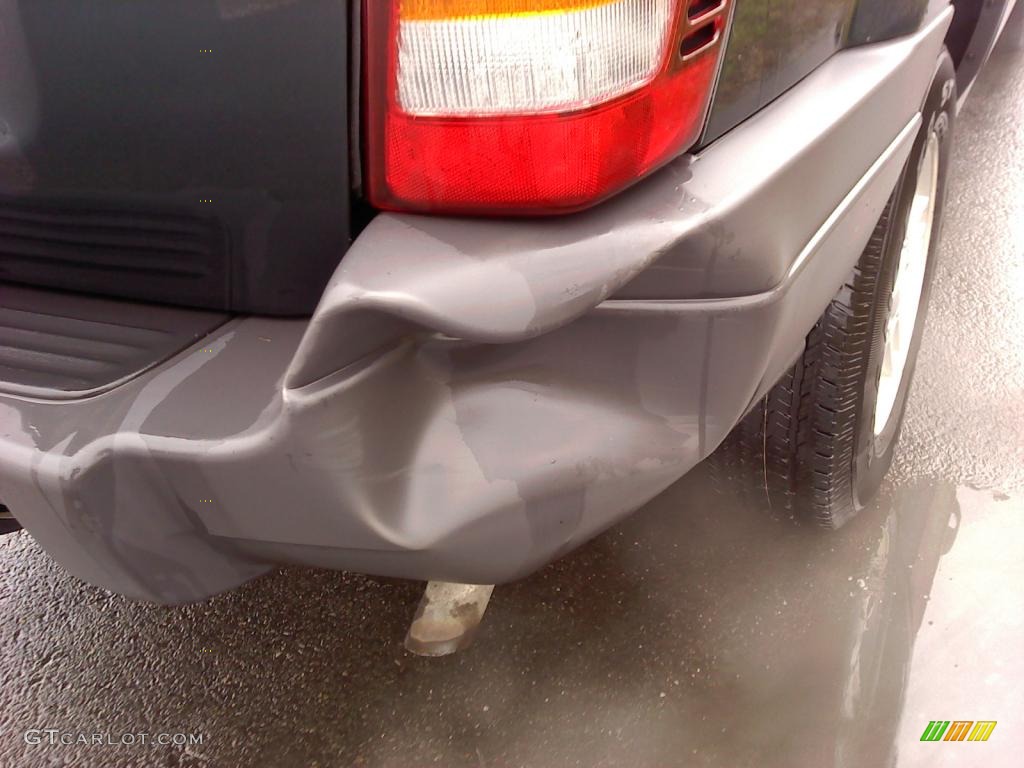 2004 Grand Cherokee Laredo 4x4 - Deep Beryl Green Pearl / Taupe photo #7