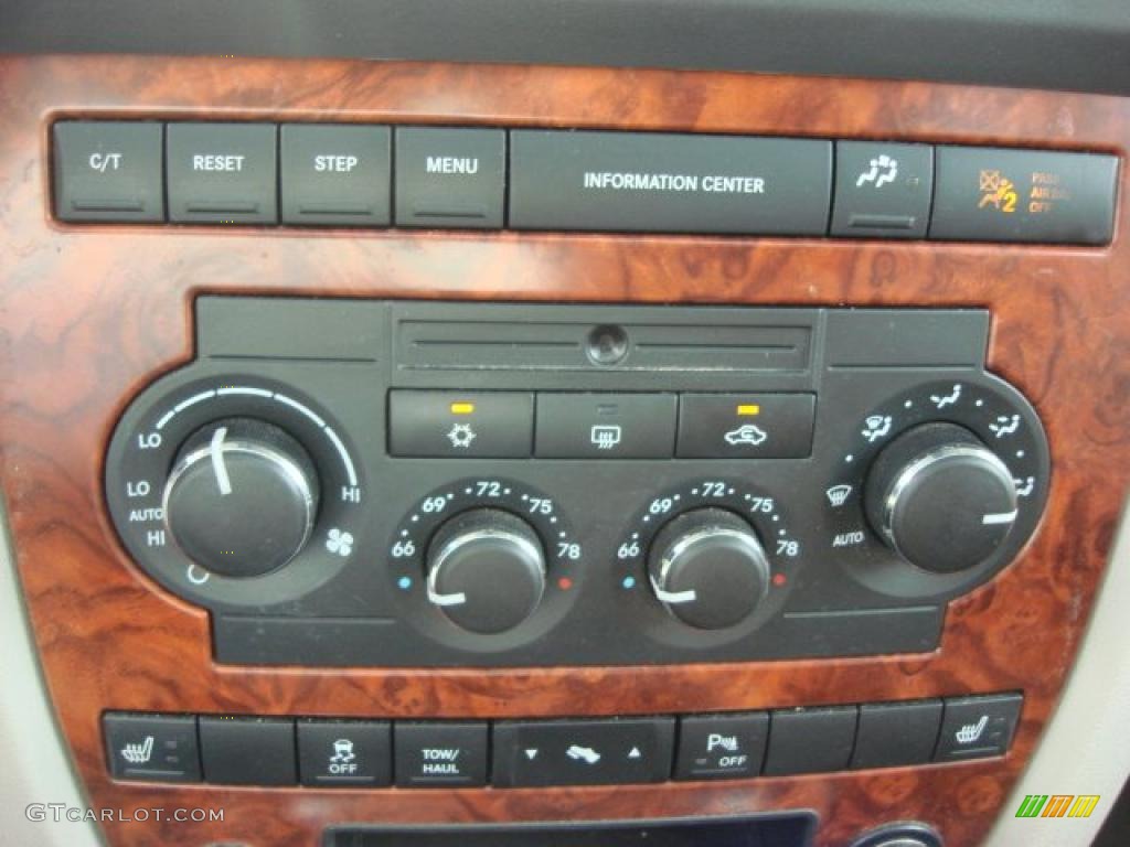 2006 Commander Limited 4x4 - Black / Saddle Brown photo #16
