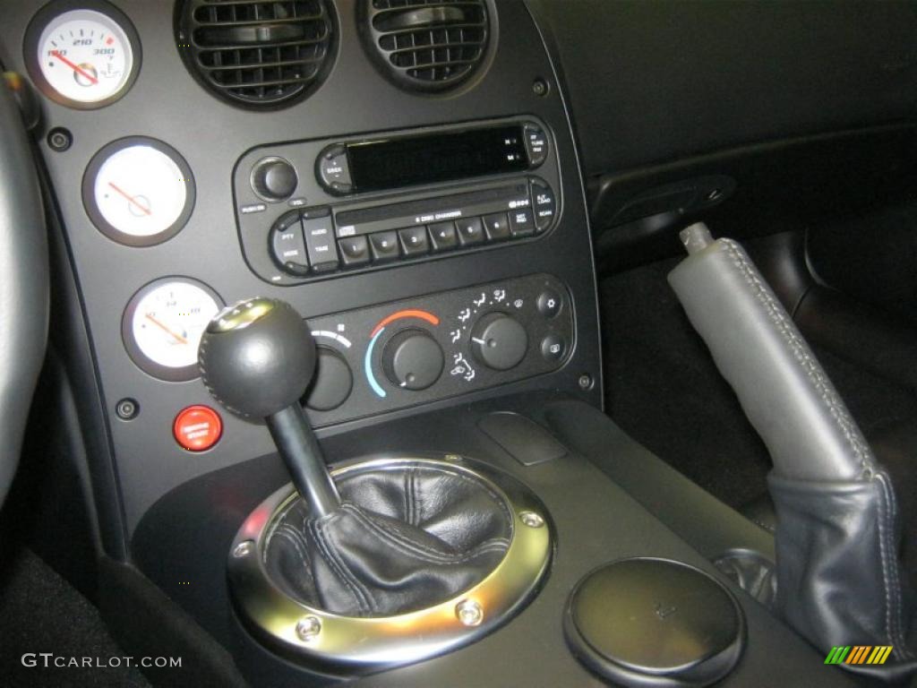 2006 Dodge Viper SRT-10 Coupe 6 Speed Manual Transmission Photo #48301756