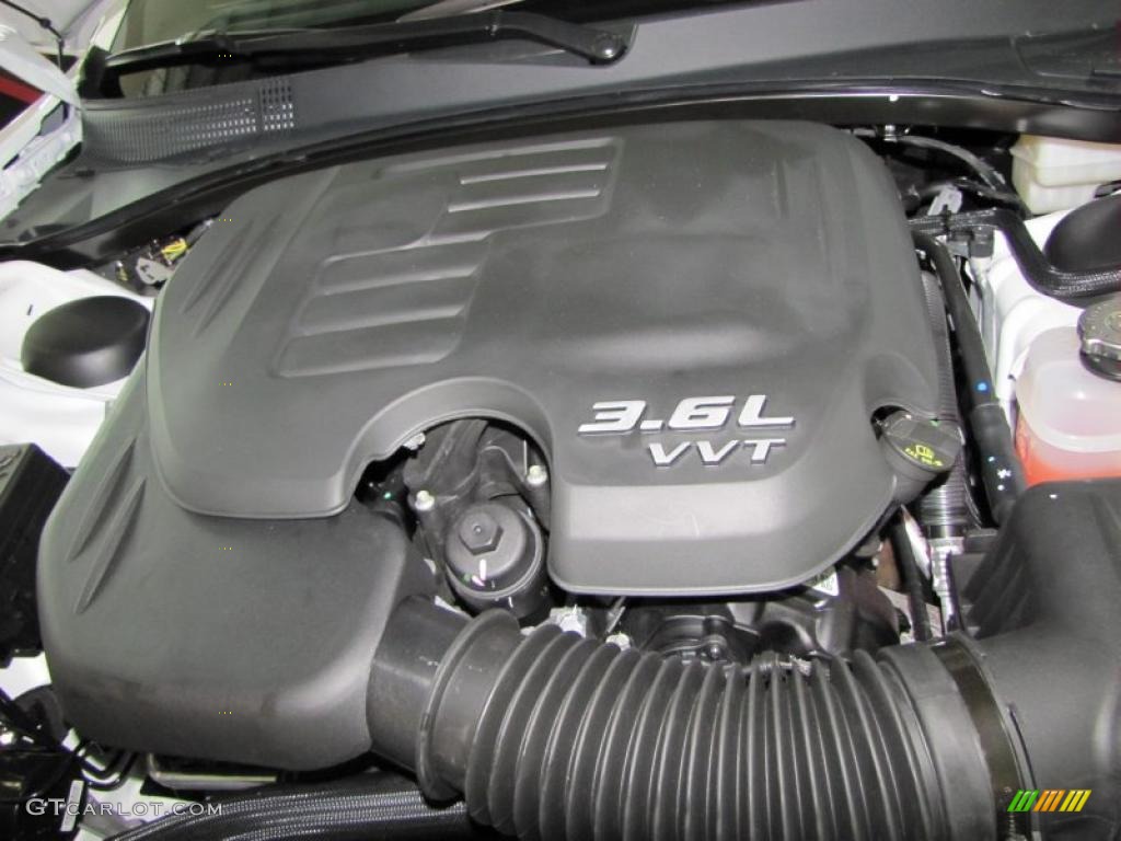 2011 Chrysler 300 Standard 300 Model 3.6 Liter DOHC 24-Valve VVT Pentastar V6 Engine Photo #48302017