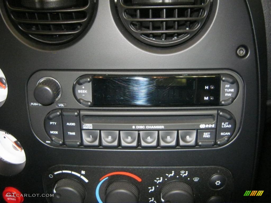 2006 Dodge Viper SRT-10 Coupe Controls Photo #48302020