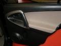 Black - RAV4 4WD Photo No. 22