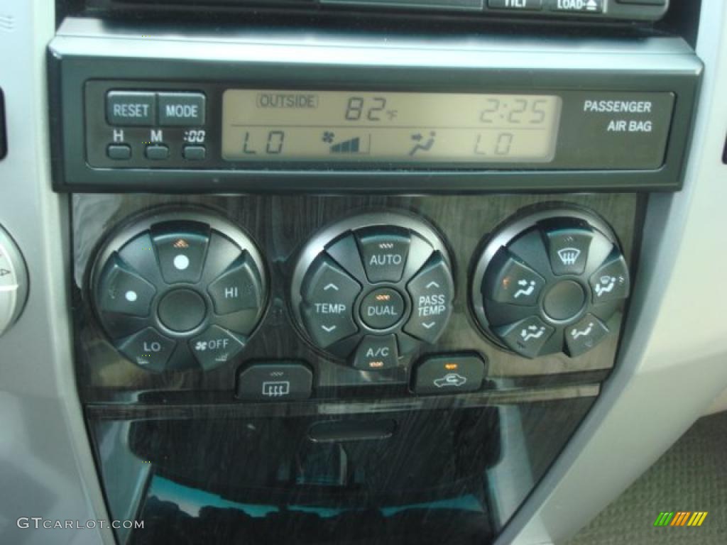 2007 Toyota 4Runner Limited 4x4 Controls Photo #48303367