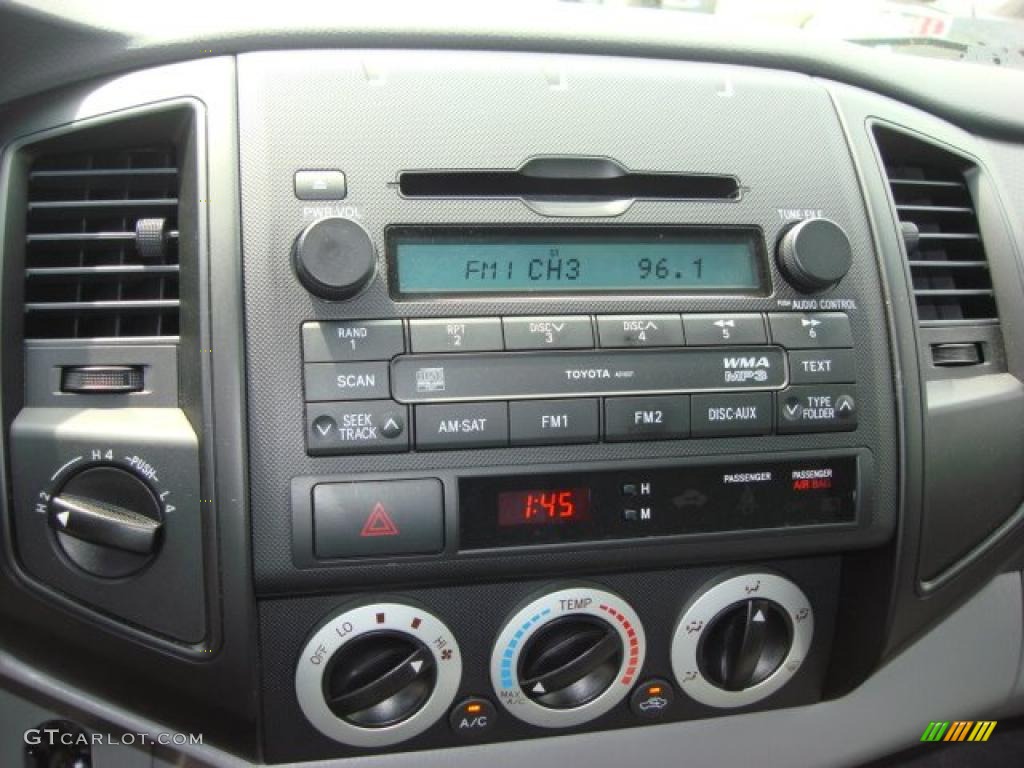 2011 Toyota Tacoma Regular Cab 4x4 Controls Photo #48303901