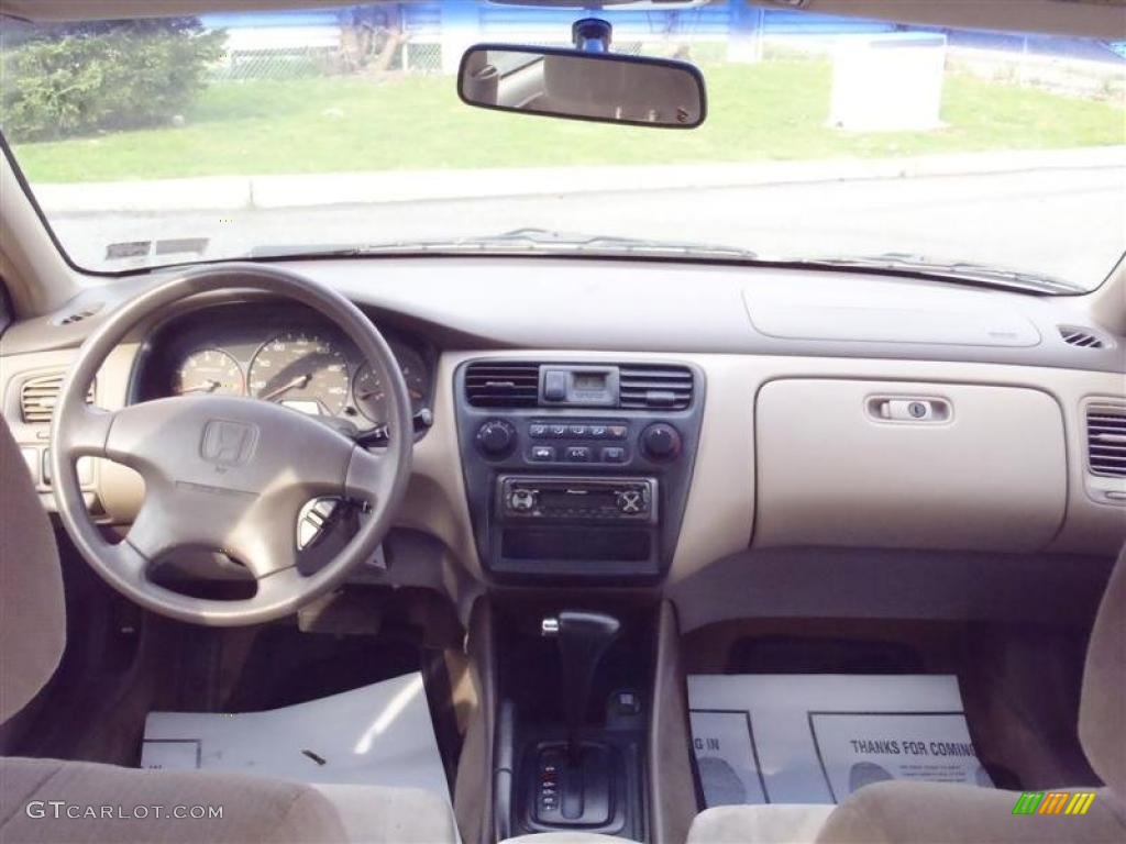 1999 Accord LX Sedan - Taffeta White / Tan photo #5