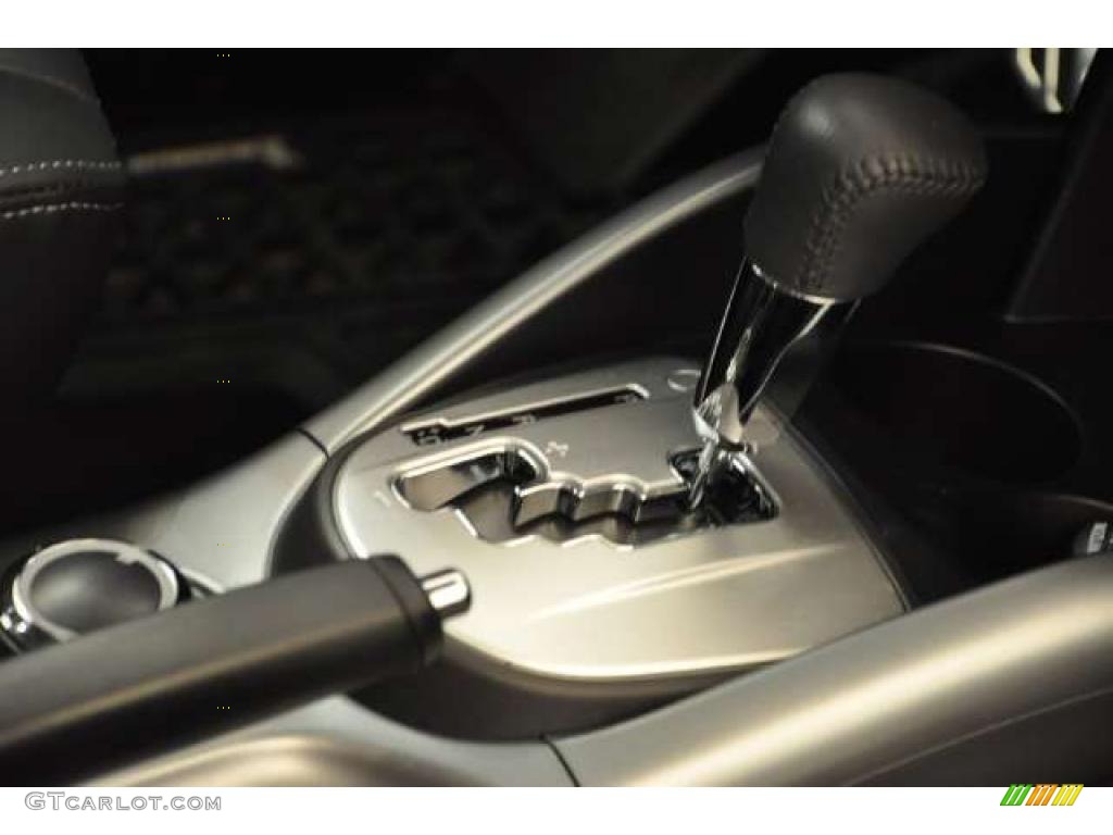 2010 Mitsubishi Outlander GT 4WD Transmission Photos