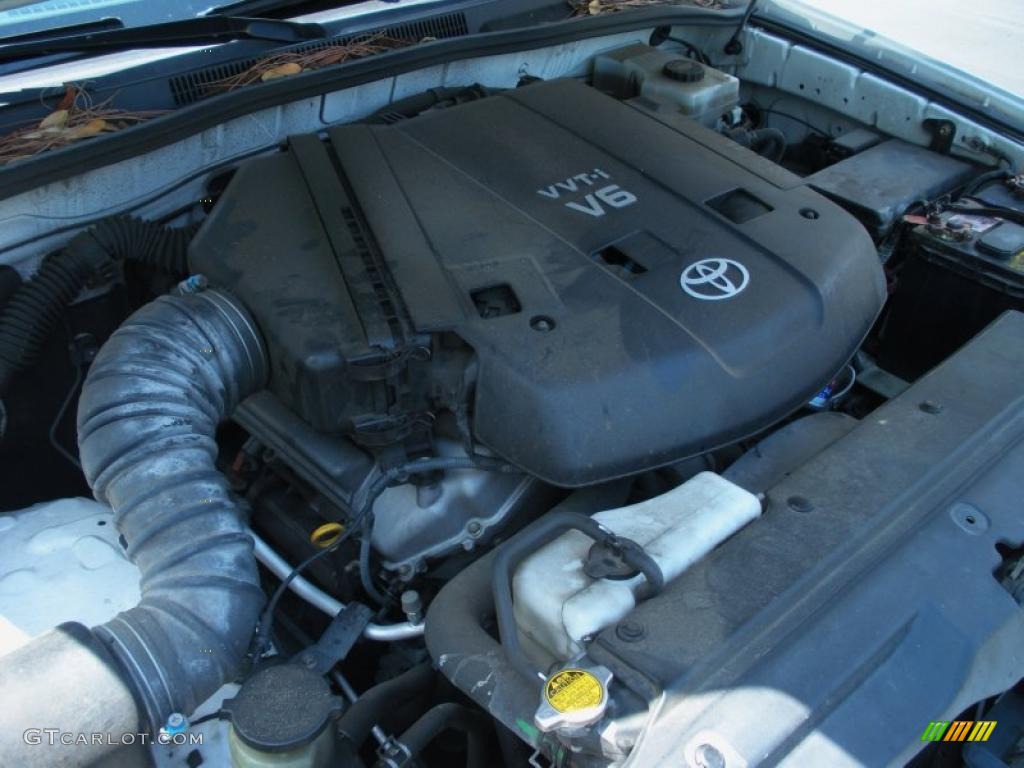 2003 Toyota 4Runner SR5 Engine Photos