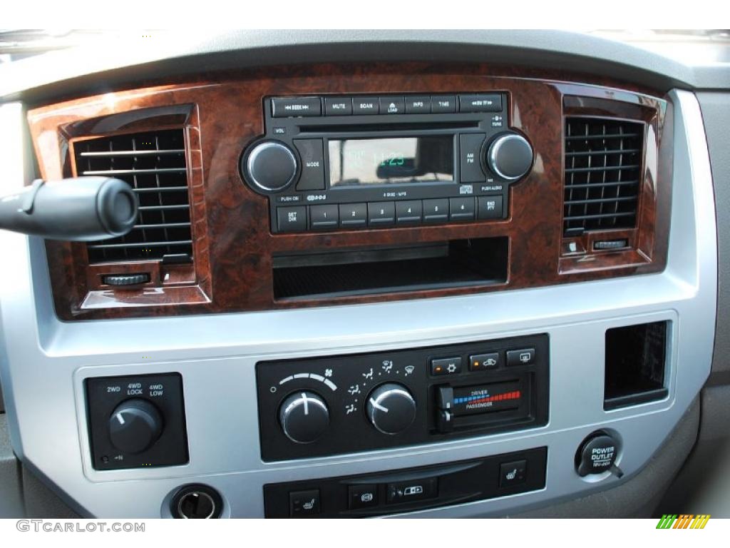 2009 Dodge Ram 3500 Laramie Quad Cab 4x4 Dually Controls Photo #48308386
