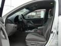 Super White - Camry LE Photo No. 19