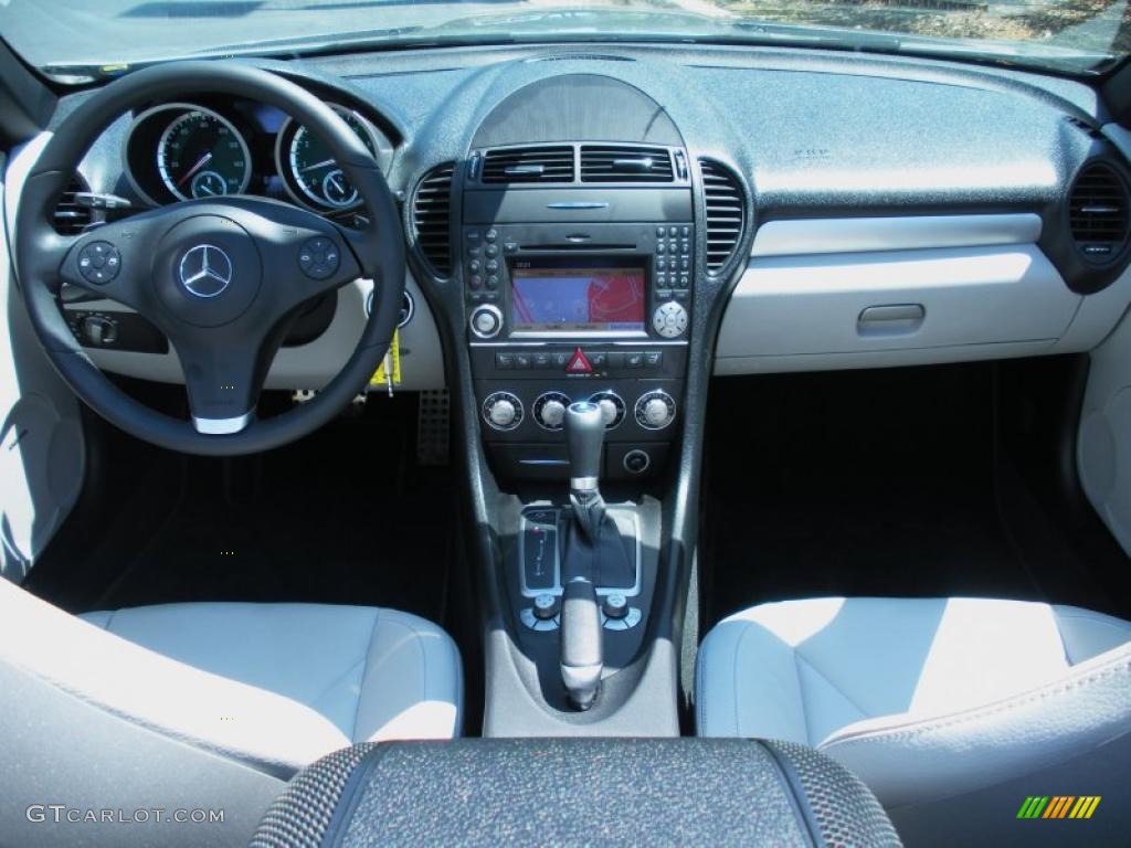 2010 Mercedes-Benz SLK 300 Roadster Ash Dashboard Photo #48309580