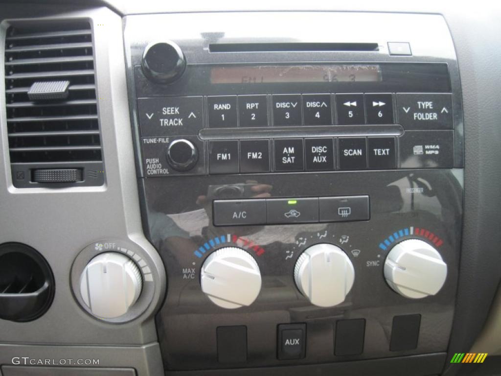 2010 Toyota Tundra CrewMax Controls Photo #48310618