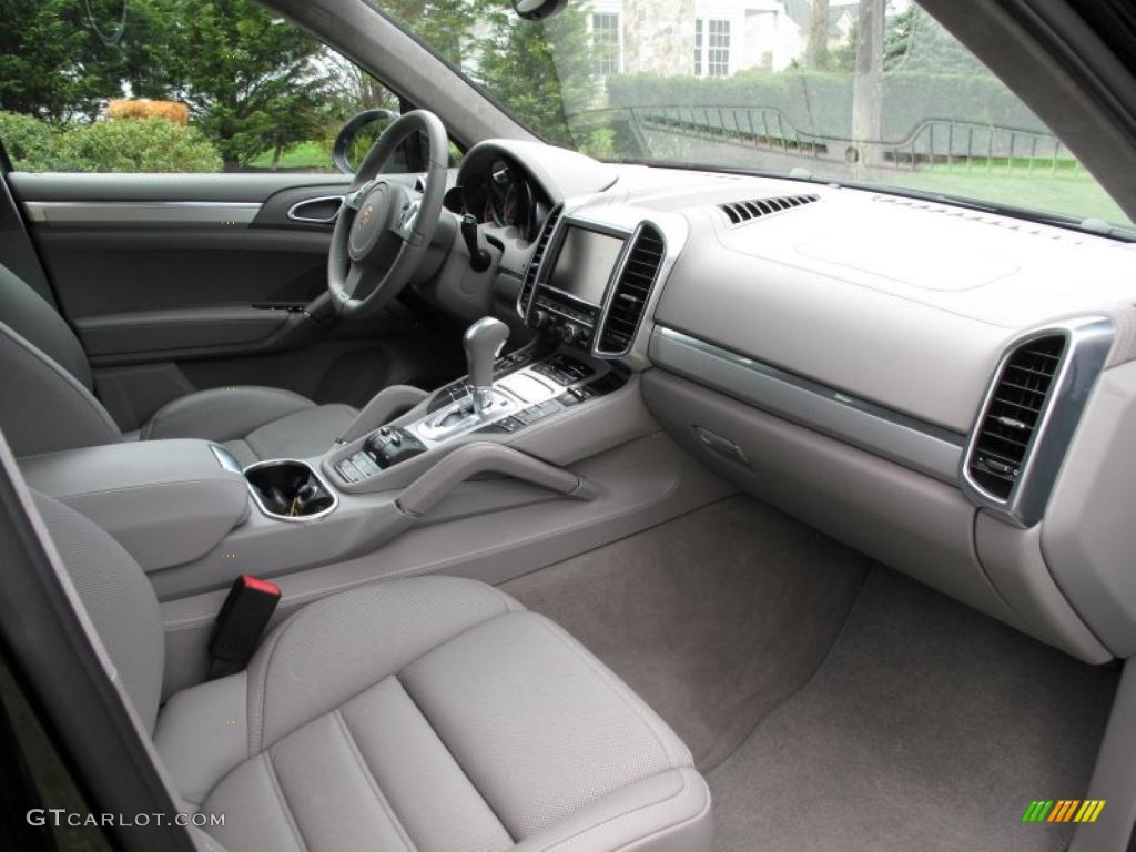 Platinum Grey Interior 2011 Porsche Cayenne Turbo Photo #48312691