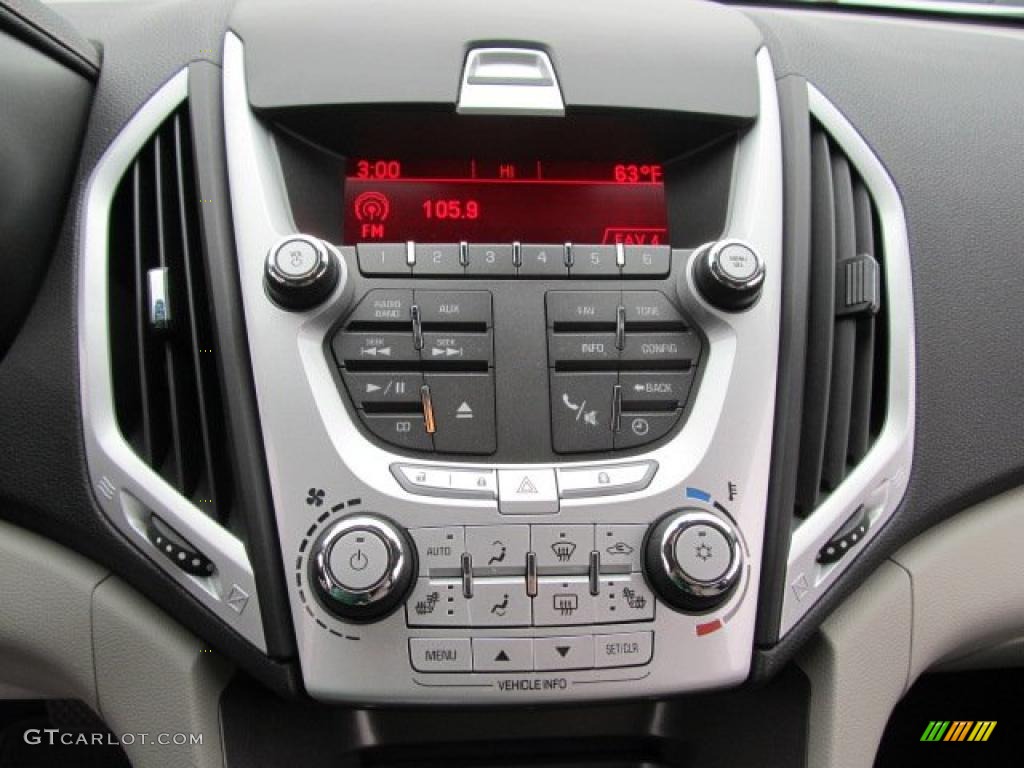 2010 GMC Terrain SLT AWD Controls Photo #48313459