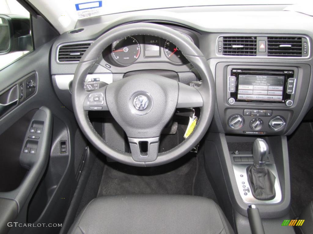 2011 Jetta TDI Sedan - Black / Titan Black photo #15