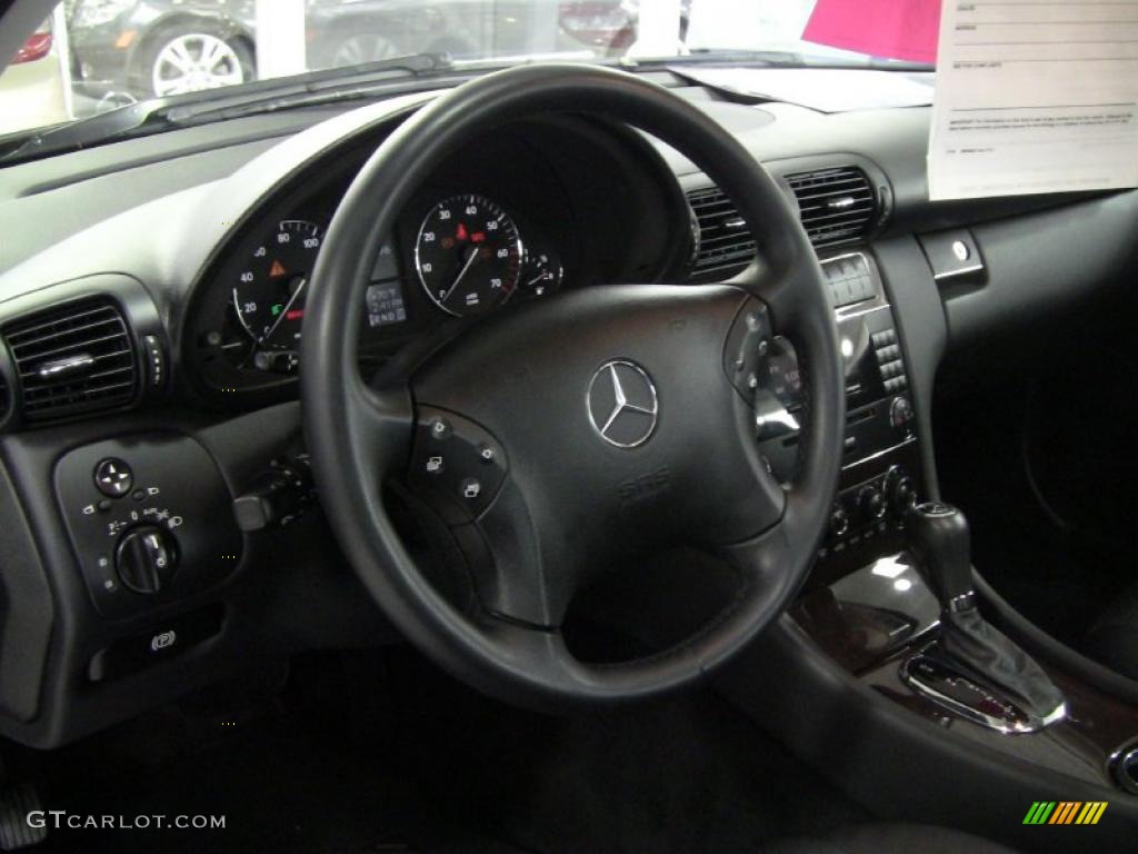 2005 Mercedes-Benz C 240 4Matic Wagon Black Steering Wheel Photo #48317233