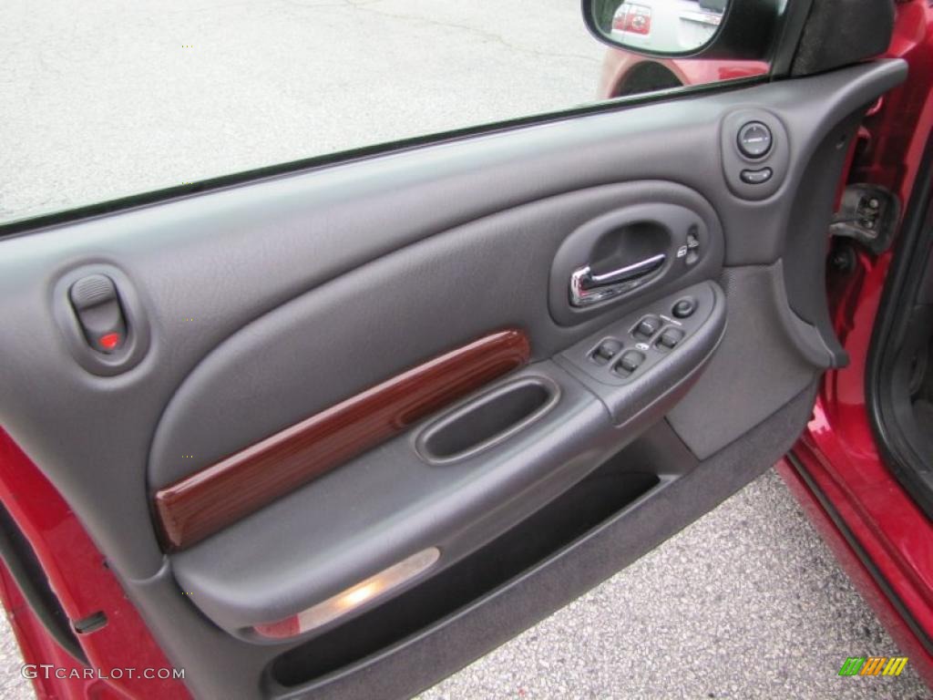 1999 Chrysler 300 M Sedan Agate Door Panel Photo #48321290
