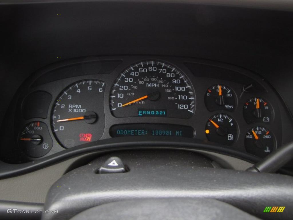 2004 Chevrolet Silverado 2500HD LT Crew Cab 4x4 Gauges Photo #48321776