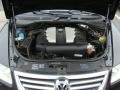 2010 Black Uni Volkswagen Touareg TDI 4XMotion  photo #14