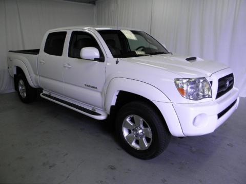 2005 Toyota Tacoma PreRunner TRD Sport Double Cab Data, Info and Specs