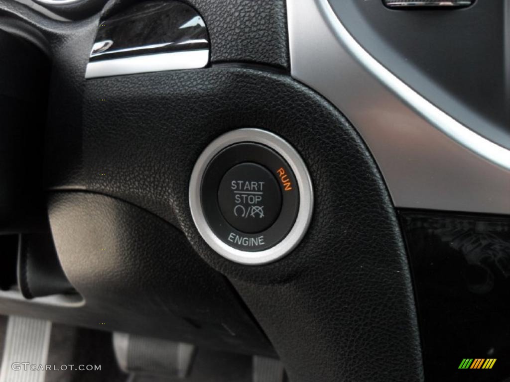 2011 Chrysler 300 Standard 300 Model Controls Photo #48325604