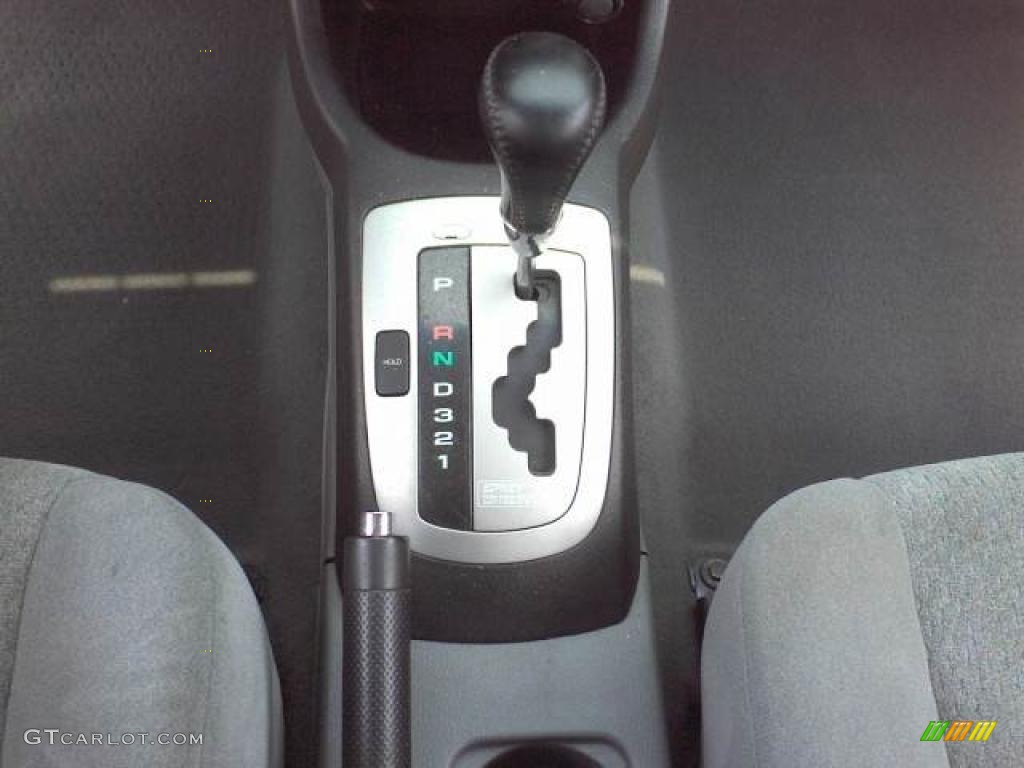 2004 Suzuki Forenza EX Transmission Photos