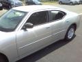 Bright Silver Metallic - Charger SE Photo No. 20
