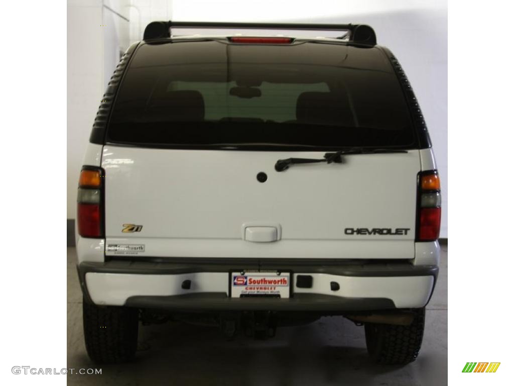 2004 Tahoe Z71 4x4 - Summit White / Tan/Neutral photo #5